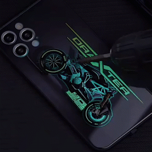 Color-Changing Shining Case for iPhone