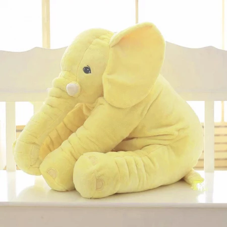 Adorable almohada de peluche de elefante
