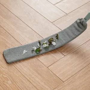 Gap Dust Cleaning Artifact