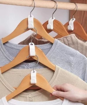Space-Saving Clothes Hanger Connector Hooks