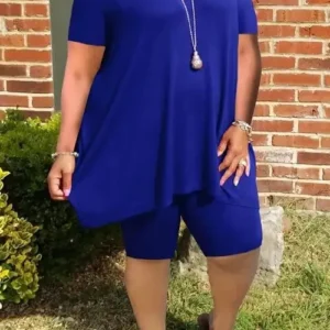 Plus Size Ruffled Hem Solid Color Top & Shorts
