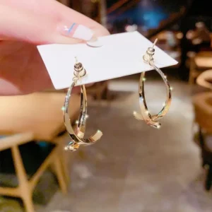 Simple Curved Earrings