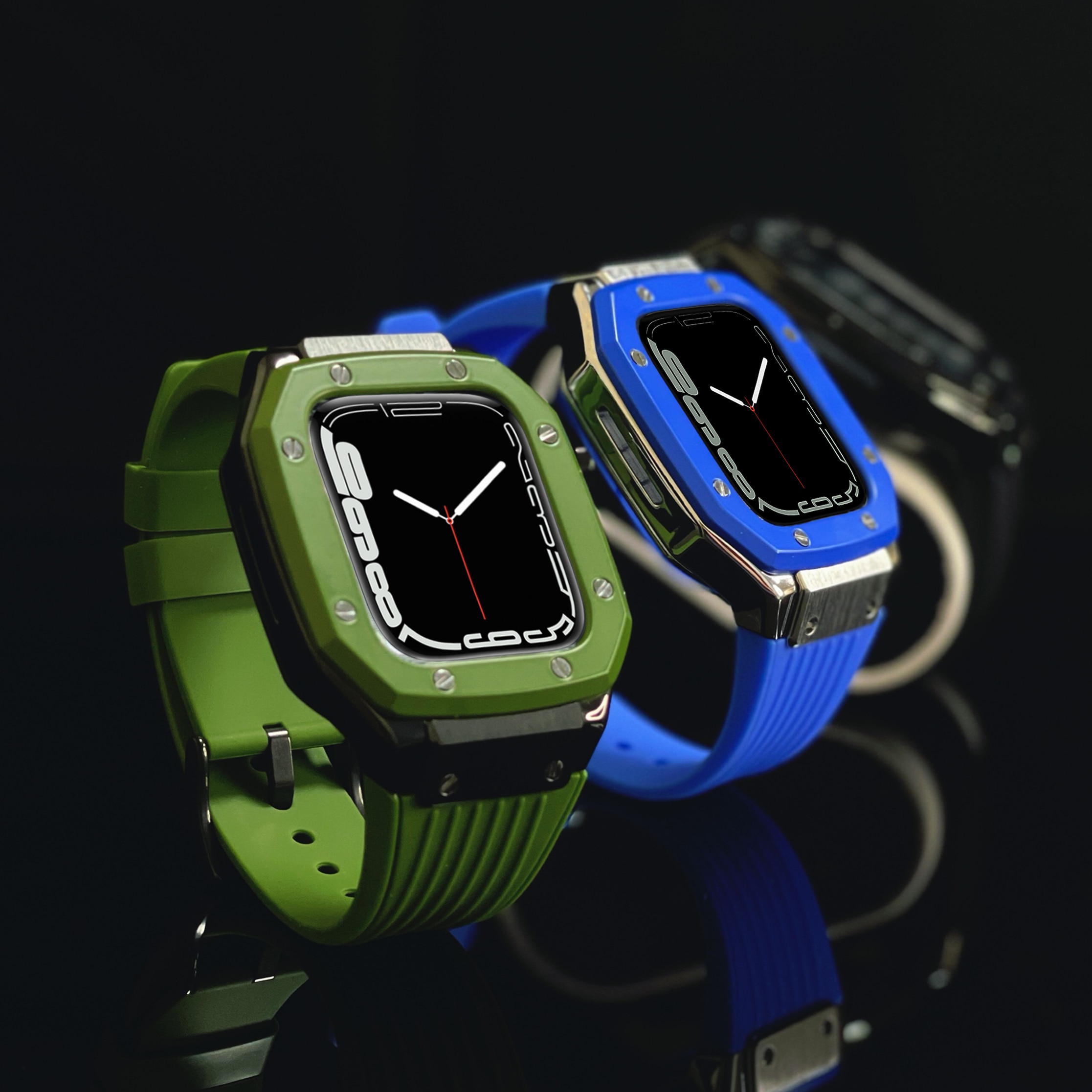 The Watch Case is made of zinc alloy. It features a classic design. Truly a watchmaking icon. Finished with a hand polish, the Watch Case is highly corrosion-resistant and robust for everyday use. The perpetual design is not only innovative and aesthetically pleasing, but convenient as well with a large face window for your Apple Watch. The Apple Watch Case is manufactured from Silicone block. The Metal chain bracelet band features a classic butterfly buckle that is expertly hand polished by a master craftsman. The case and strap are forged using different materials and design methods! The side features a seamless integration of an everlasting diamond crown to fully utilize your Apple Watch with style and grace. The back of the Watch Case is exposed for easy charging and full Apple Watch functionality. Compatible with Apple Watch 45mm/44mm Series 7/Series 6/Series 5/Series 4/. Fits wrist sizes 5.9″ to 9.25″ (15cm to 23.5cm). Easy access to all Apple Watch features with precise buttons and crown cutouts. There is no need to remove the bumper when charging. Shock-resistant design, daily scratch-resistant, soft shock-absorbing layer, protect iwatch from impact and drop. A raised edge guard protects the face of the dial, which is drop-tested from 9 feet.