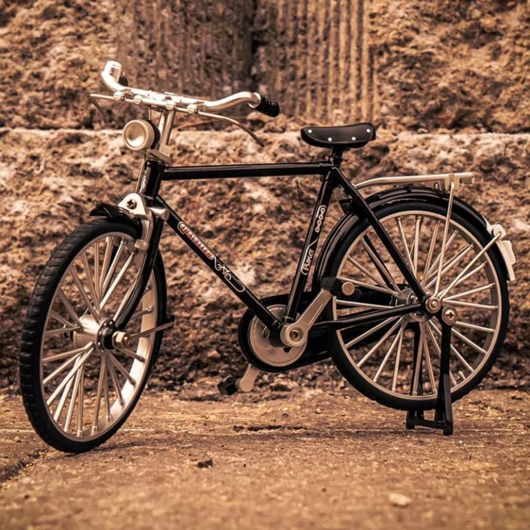 51 adornos de modelo de bicicleta retro de regalo de bricolaxe