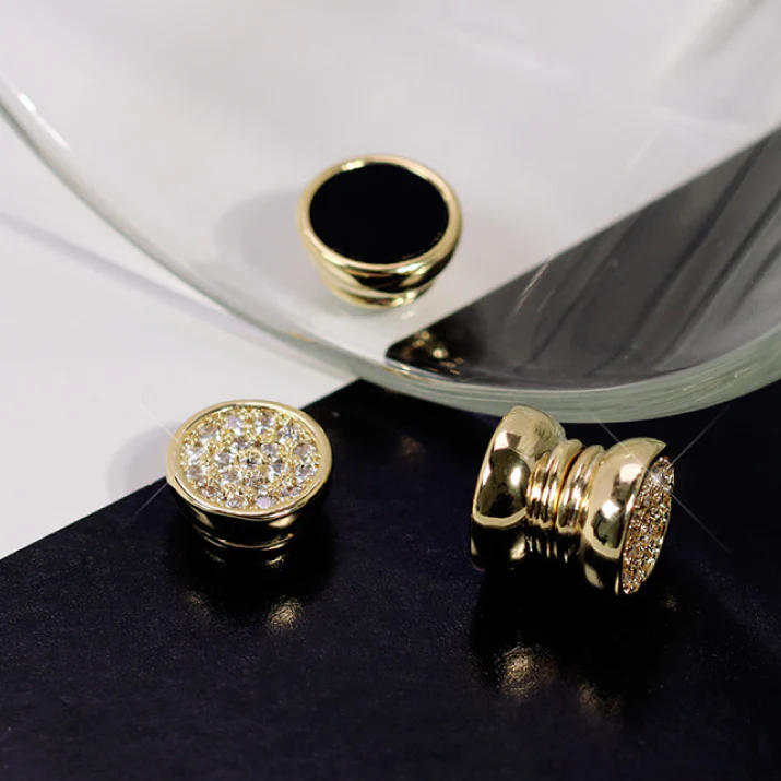 Glamorous Barbell Shape Earrings - Image 2
