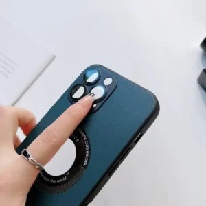Alternative view of Magnetic Charging Case For iPhone