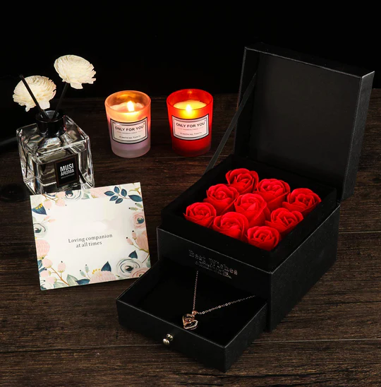PHMANAGEY™ LUCKY ROSE BOX - Image 2