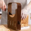 Toast Cutting Holder