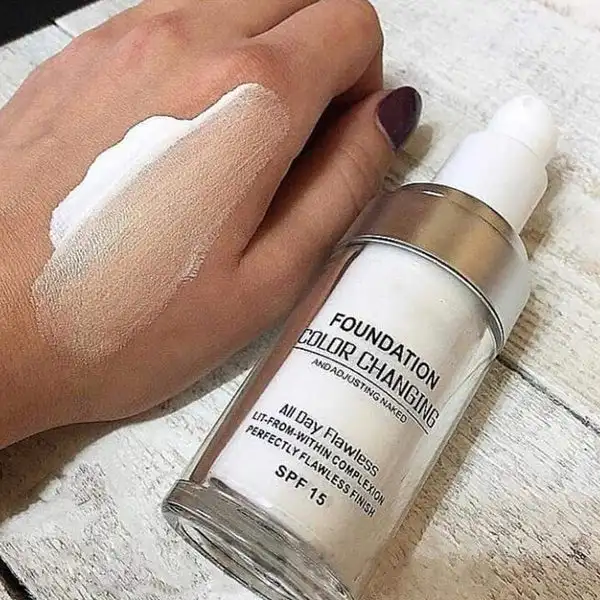 Color Changing Foundation - Image 3