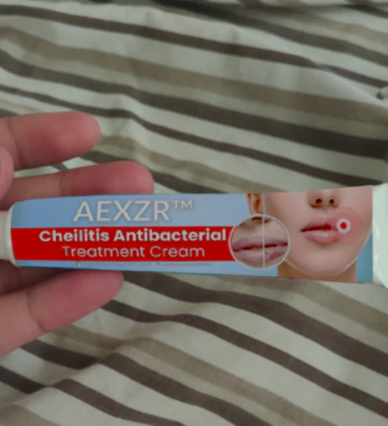 AEXZR™ Cheilitis Antibacterial Treatment Cream