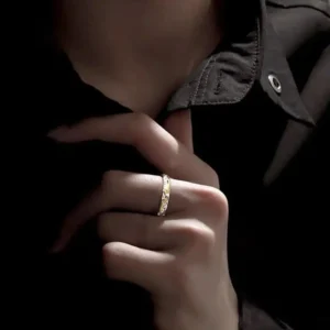 Magnetology Moissanite Ring