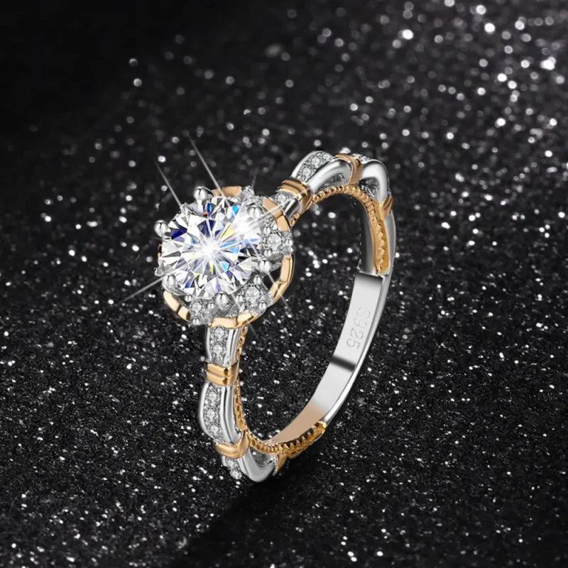 HOOMWELL™ Rose Moissanite Ring